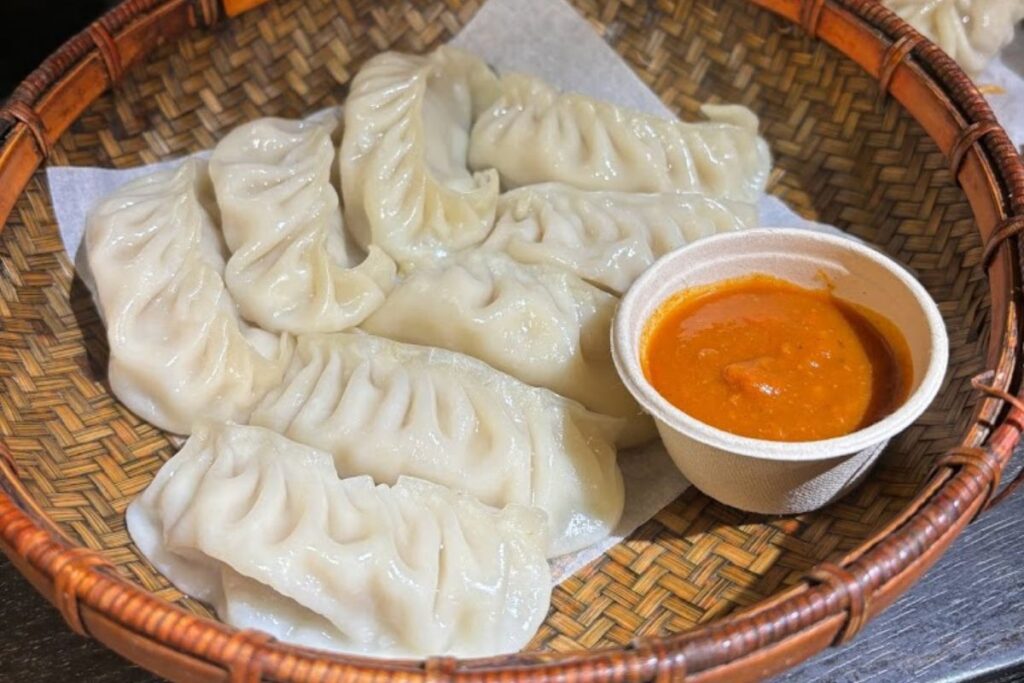 best cheap eats in hong kong MOMO Moment