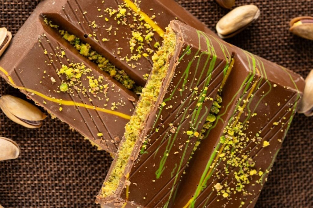 Five dining trends we predict for 2026 & five trends we can leave behind in 2025 in Hong Kong dining trends in Hong Kong for 2025 and 2026 Dubai pistachio chocolate