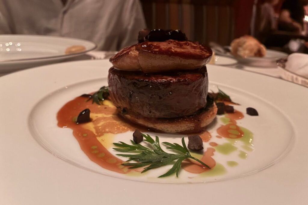 Hugo's TST restaurant review tournedos rosini