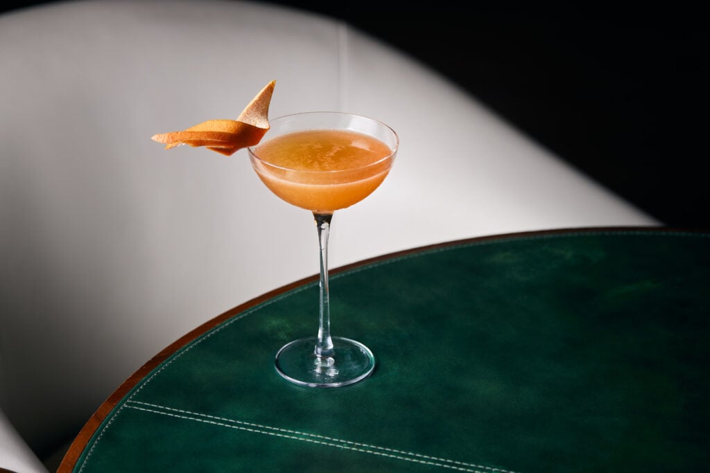 The 32 best bars in Hong Kong to visit in 2026, from dive bars to fine mixology 7 DarkSide The 32 best bars in Hong Kong