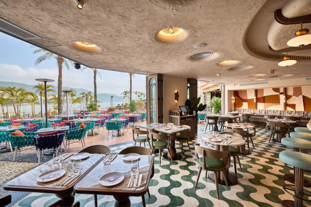 outdoor restaurants Hong Kong al fresco dining ÓNA Mediterranean Restaurant & Bar