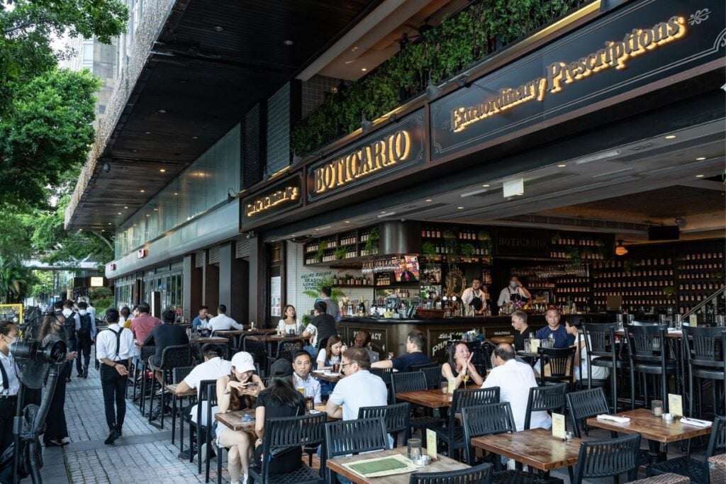 outdoor restaurants Hong Kong al fresco dining Boticario Bar & Grill