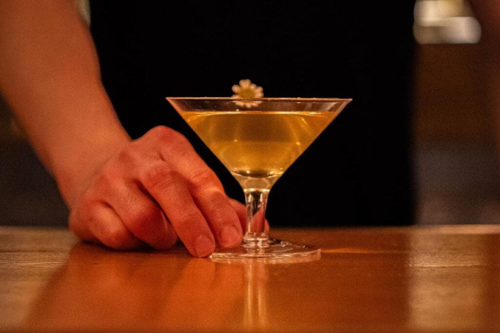 The 32 best bars in Hong Kong to visit in 2026, from dive bars to fine mixology 9 COA best bars in Hong Kong