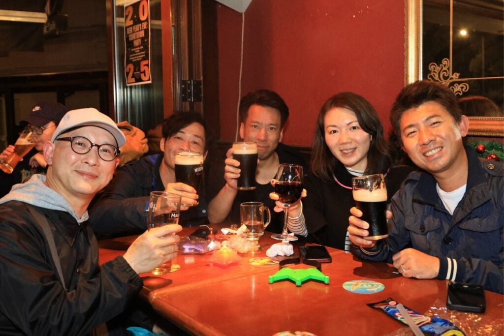 best pubs in Hong Kong King's Belly