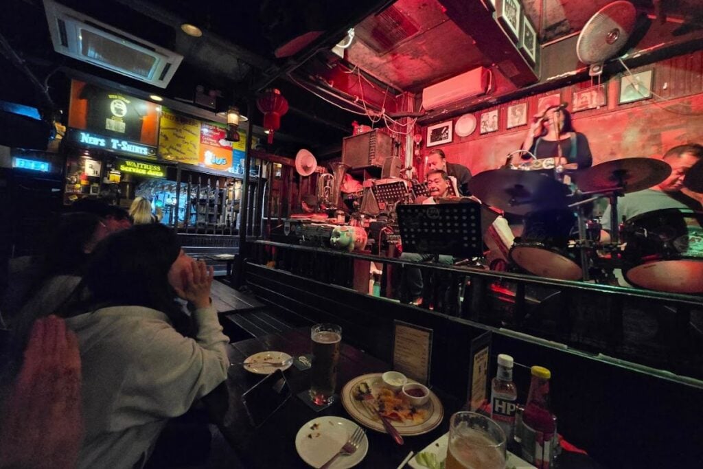 best pubs in Hong Kong Ned Kelly's Last Stand
