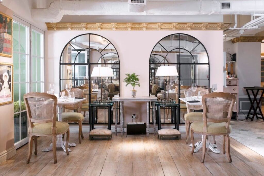 most Instagrammable restaurants Hong Kong Maison Es