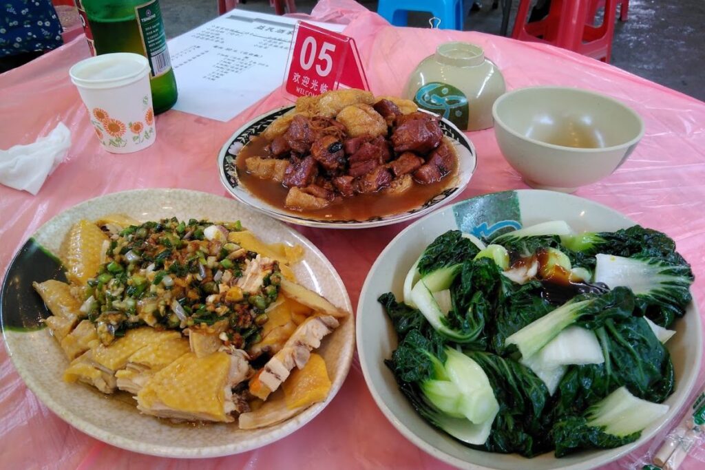 Yik Man Restaurant, Hong Kong’s most remote restaurant, serves up tasty Hakka cuisine Yik Man Restaurant